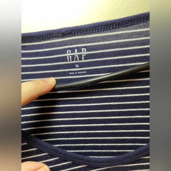 ✨2for$6 GAP Navy Blue Long Sleeve Size XL #A1 - Picture 3 of 5